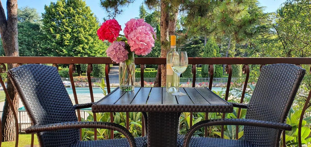 Solegardarelax - Peschiera Del Garda Apartment Luaran gambar