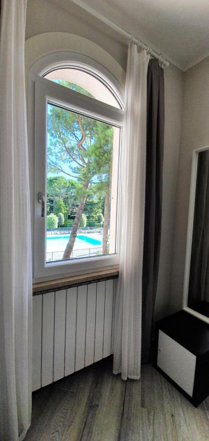 Solegardarelax - Peschiera Del Garda Apartment Luaran gambar